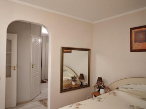 Отель Apartment on Khristo Boteva Street  Кишинёв